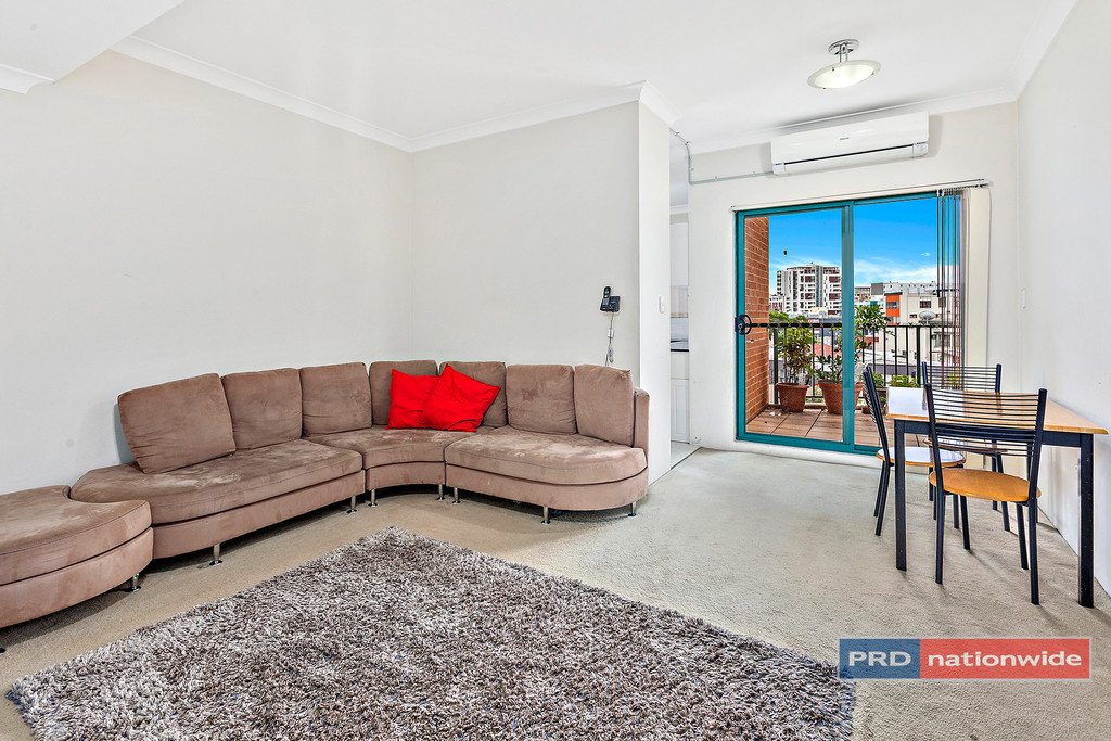 50/9 West Street HURSTVILLE 2