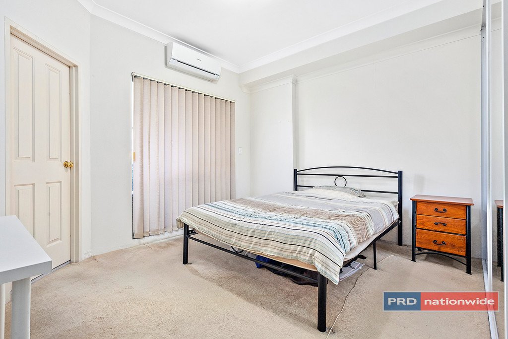 50/9 West Street HURSTVILLE 5