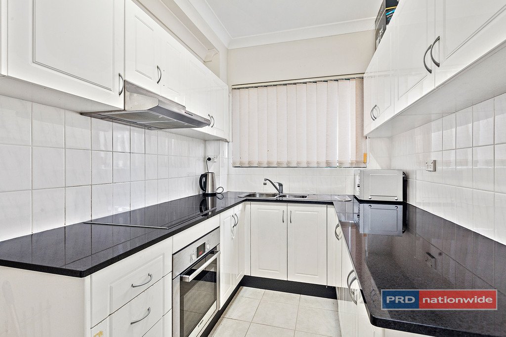 50/9 West Street HURSTVILLE 3