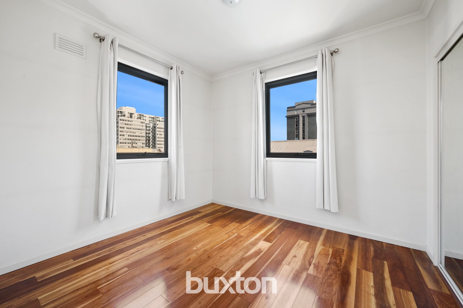 Gallery: 509/102 Wells Street