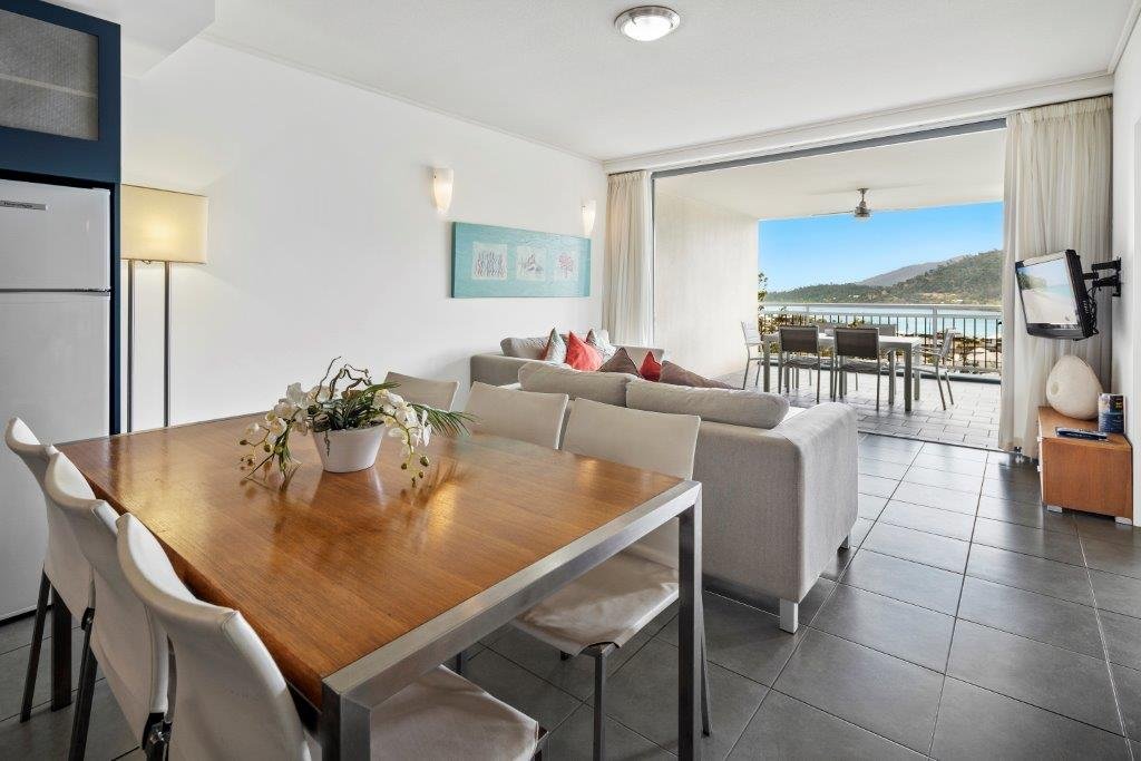 509/9A Hermitage Drive AIRLIE BEACH 3