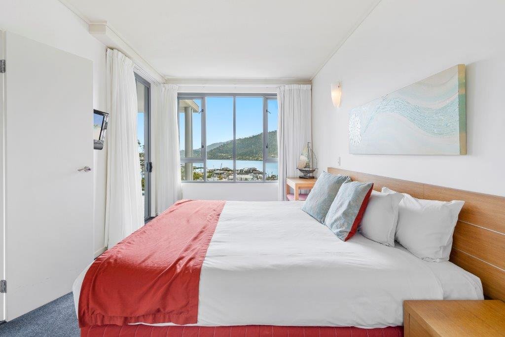 509/9A Hermitage Drive AIRLIE BEACH 4