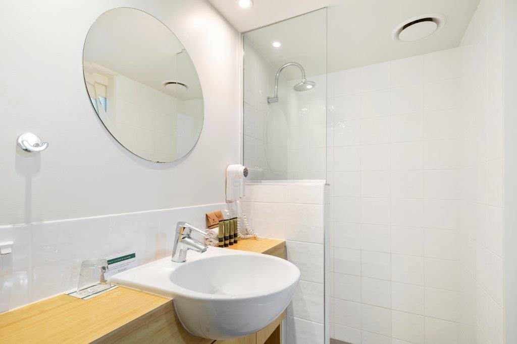 509/9A Hermitage Drive AIRLIE BEACH 8