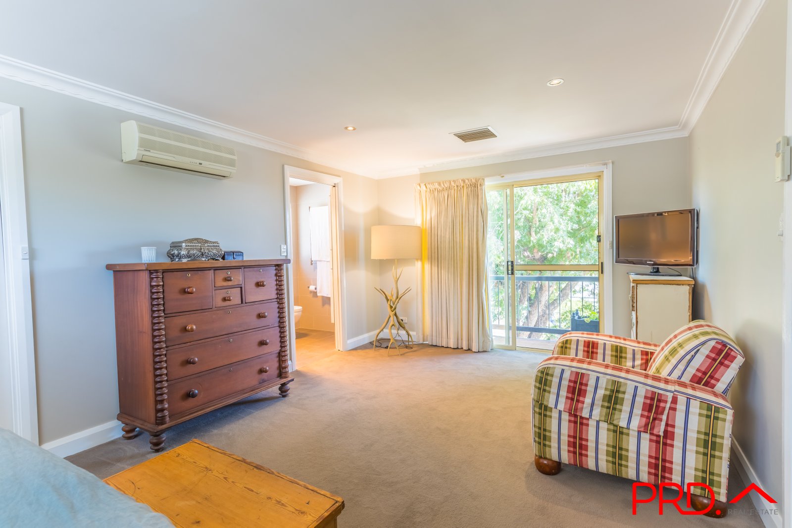 50A Dowell Avenue TAMWORTH 19