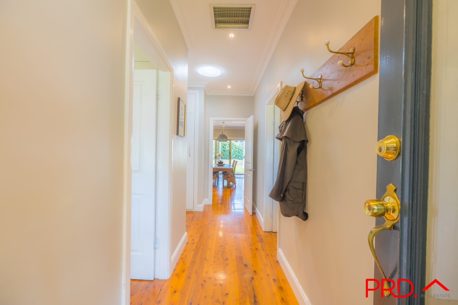 50A Dowell Avenue TAMWORTH 32