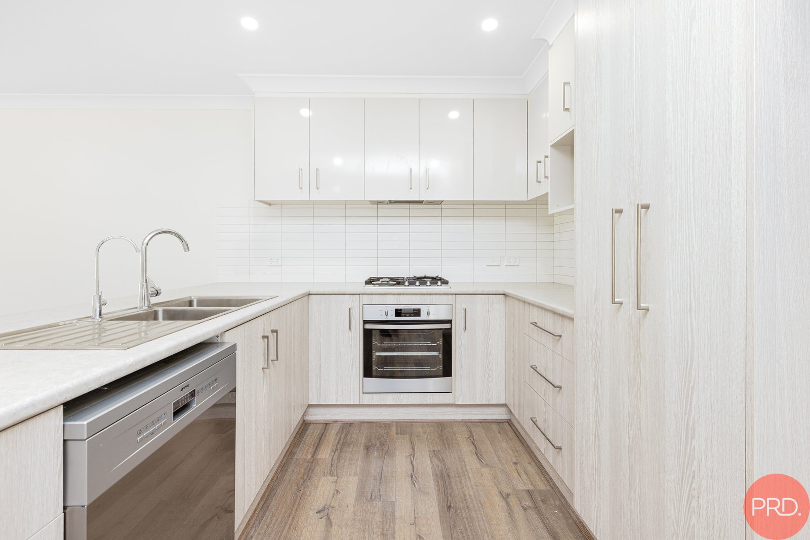 50A Radiant Avenue BOLWARRA HEIGHTS 3