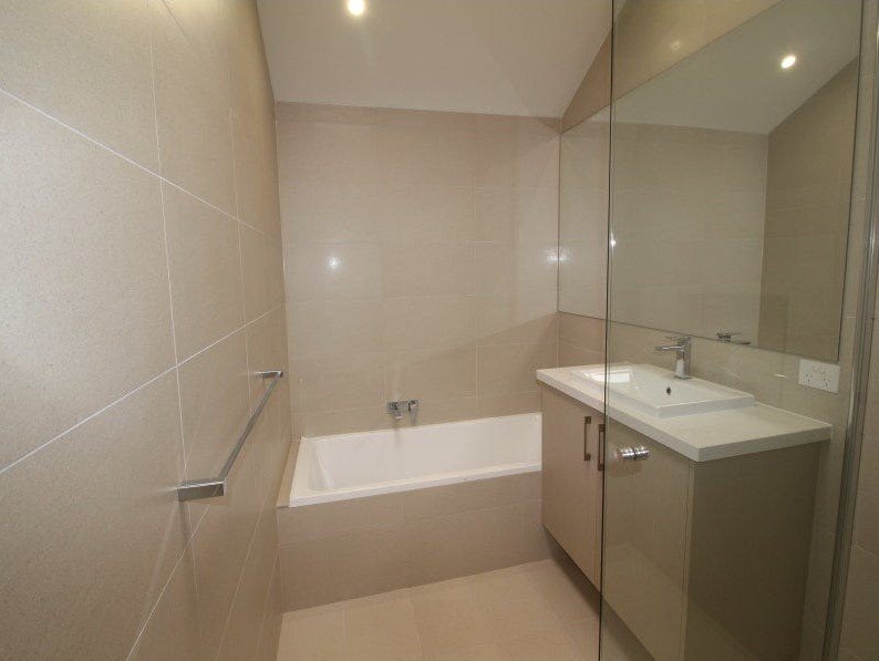 Gallery: 50B Clarke Street