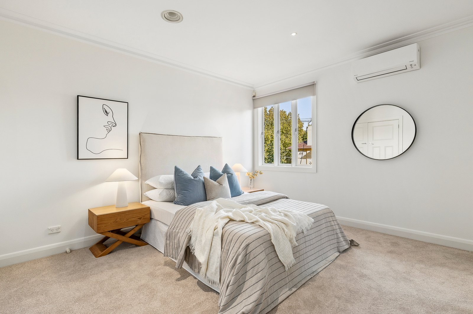 Gallery: 50B Milton Street