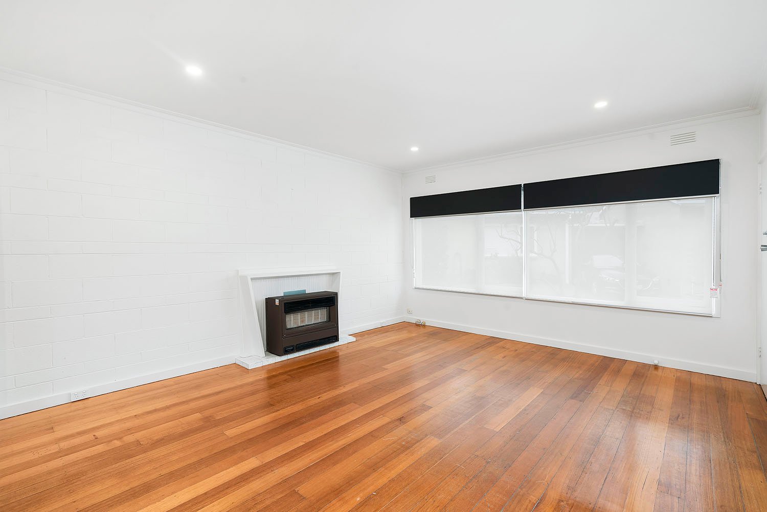 Gallery: 5/1-3 James Street