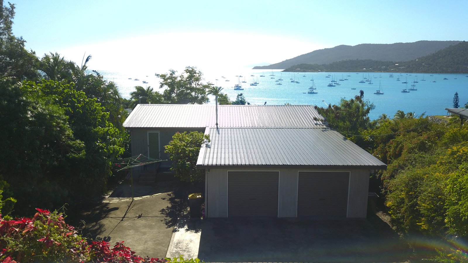 51 Airlie Crescent AIRLIE BEACH 1