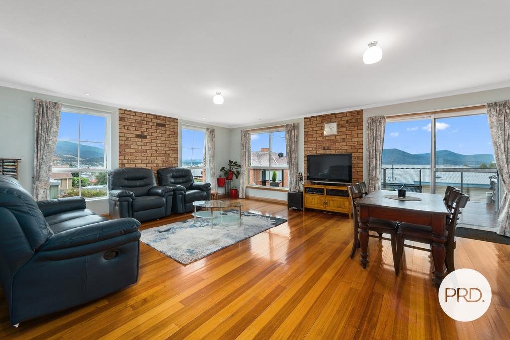 51 Ashbourne Grove WEST MOONAH 3