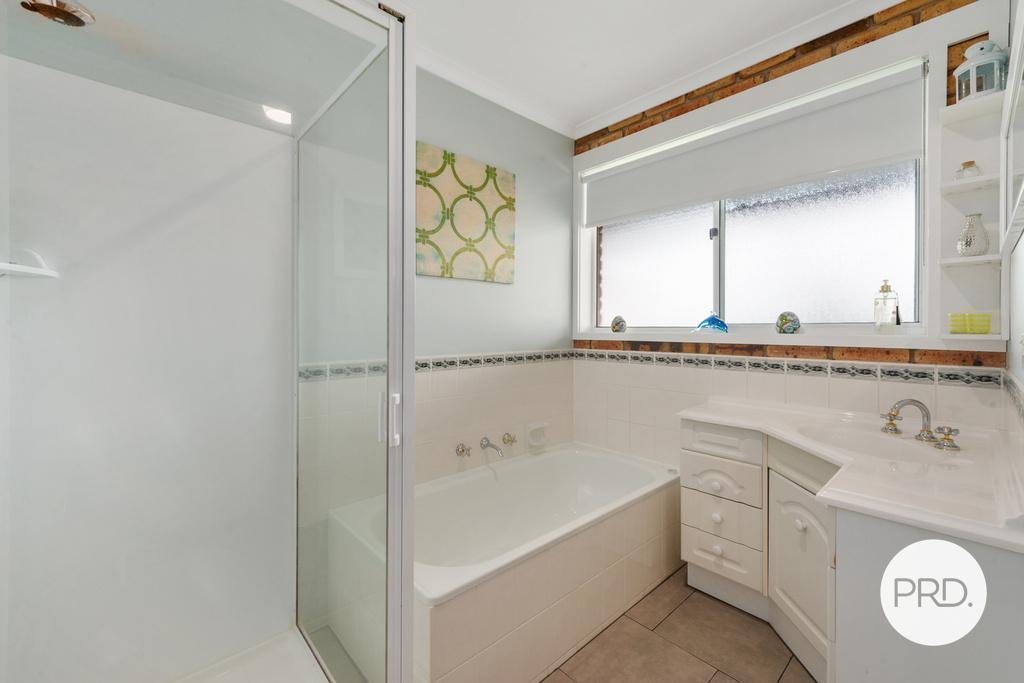 51 Ashbourne Grove WEST MOONAH 15
