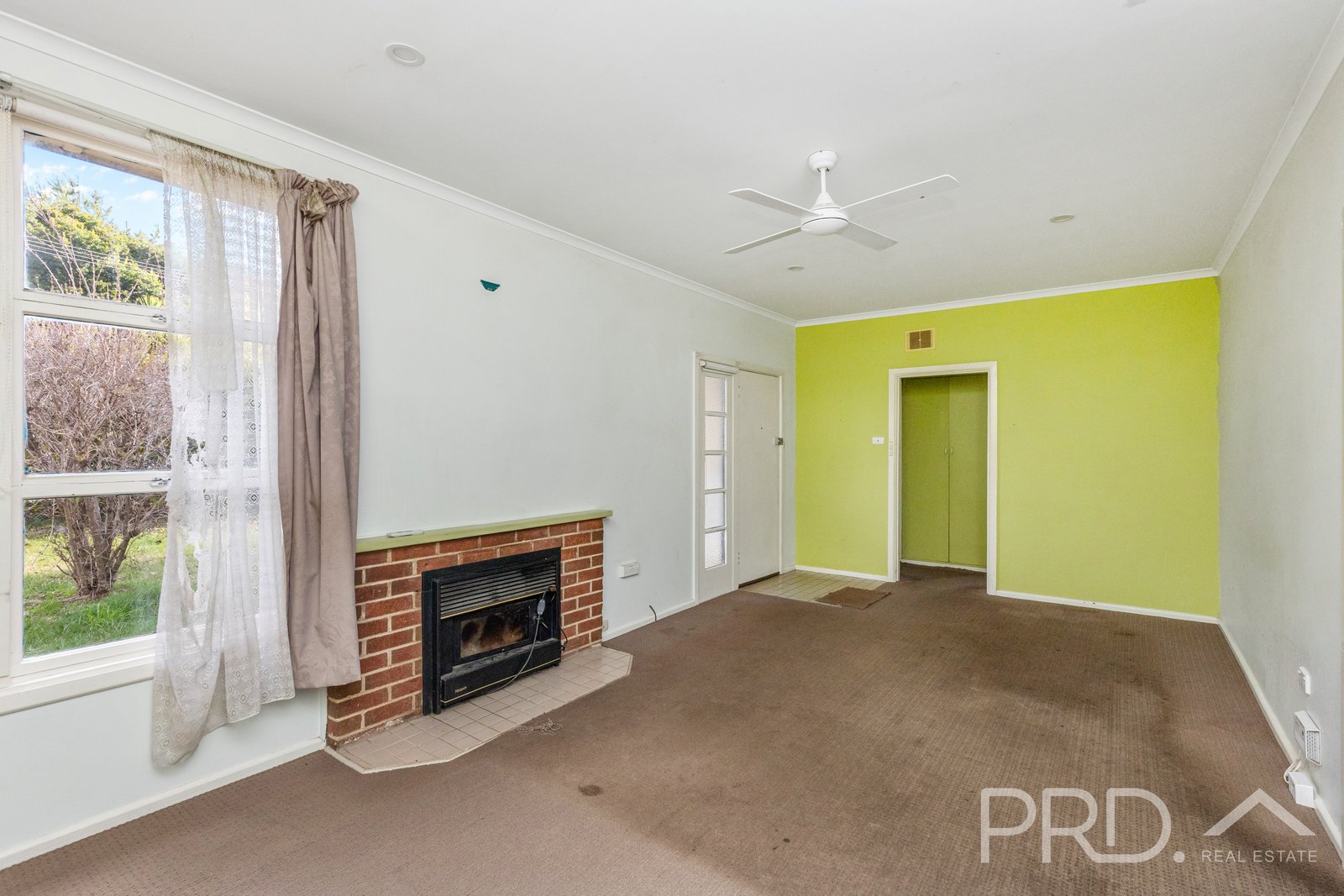 51 Bartlett Street BATLOW 3