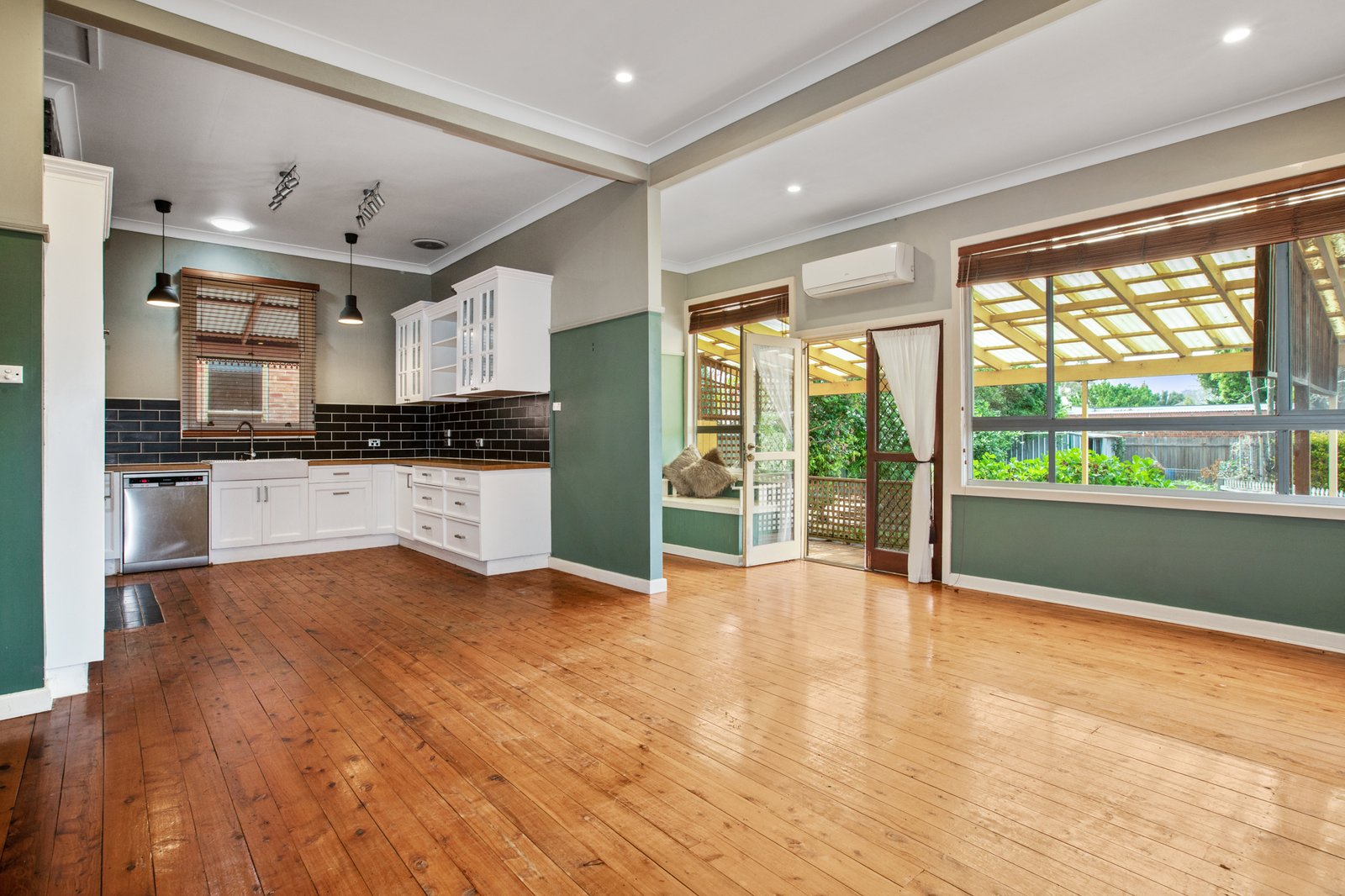 51 Belmore Road LORN 2