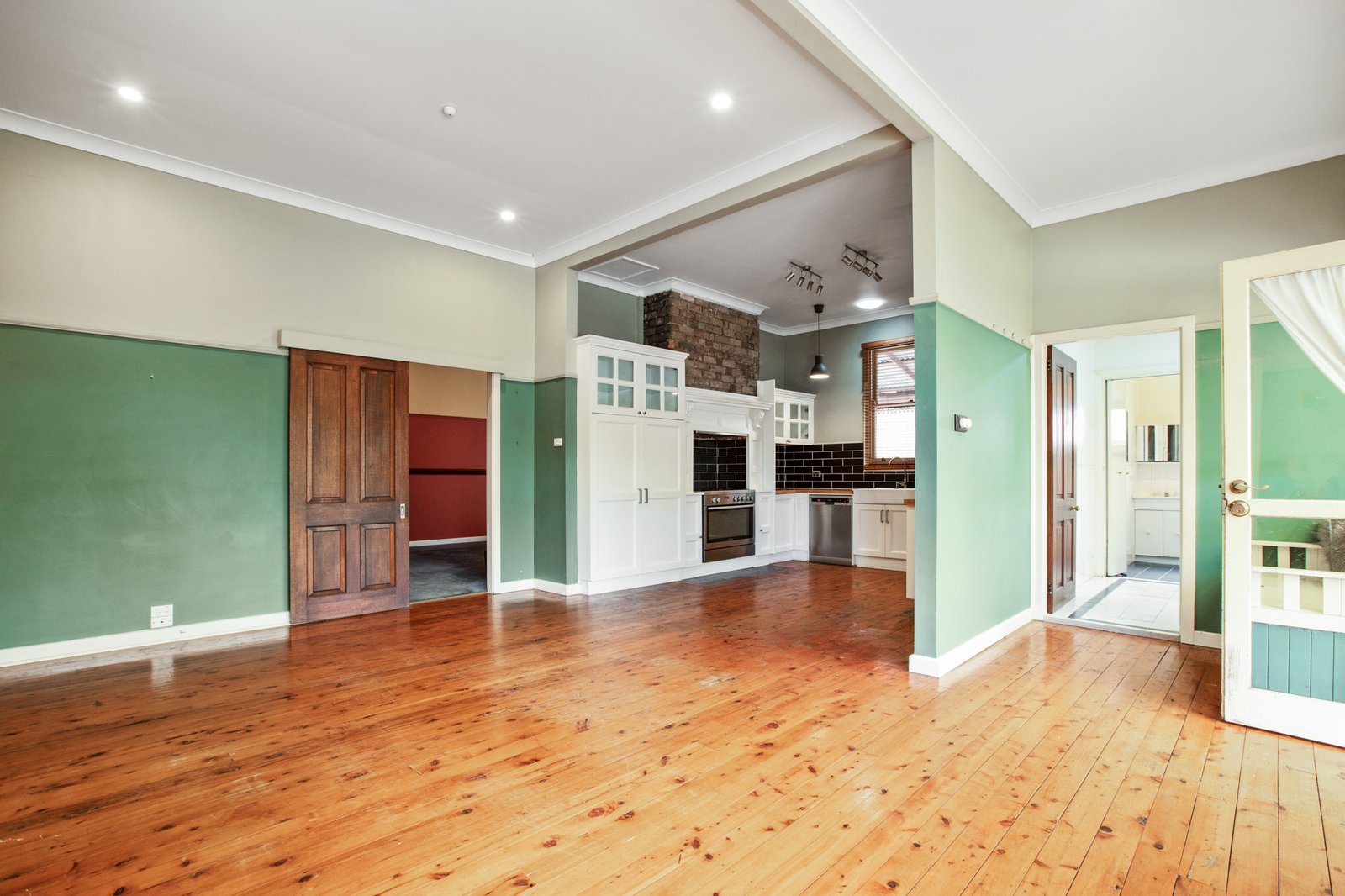 51 Belmore Road LORN 5