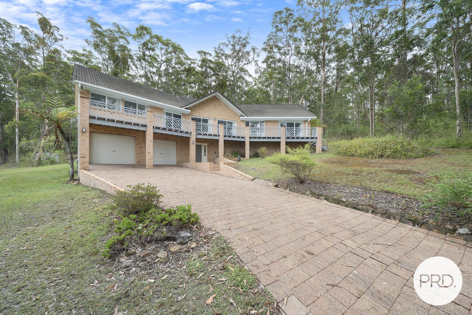 51 Benaroon Drive KENDALL 1