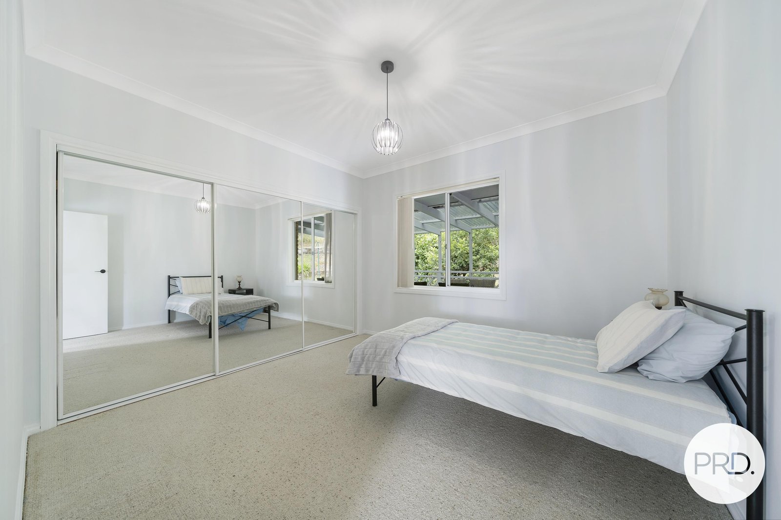 51 Benaroon Drive KENDALL 22