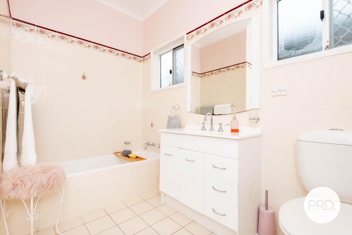 51 Beryl Street COFFS HARBOUR 14