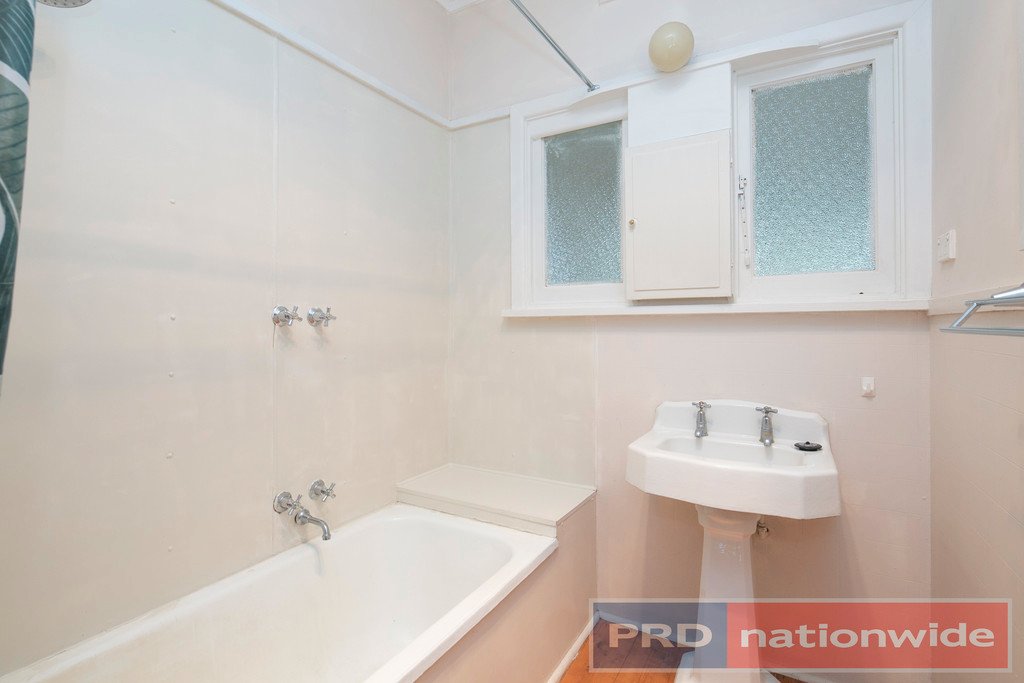 51 Beverin Street SEBASTOPOL 4