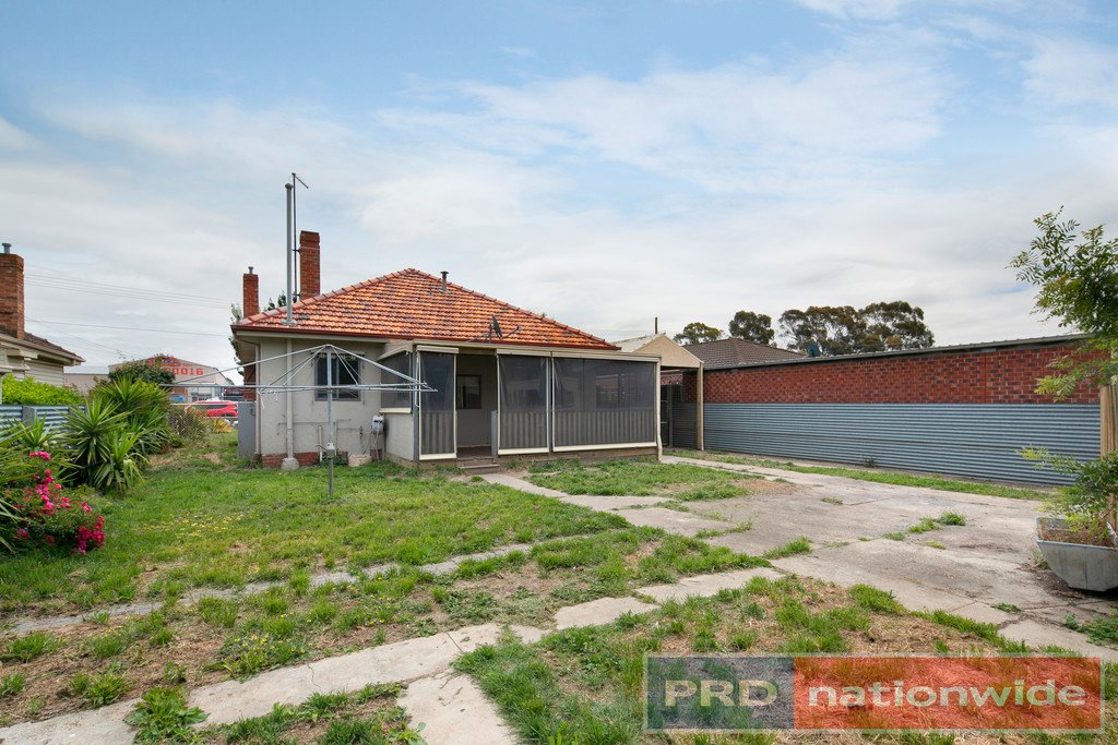 51 Beverin Street SEBASTOPOL 9