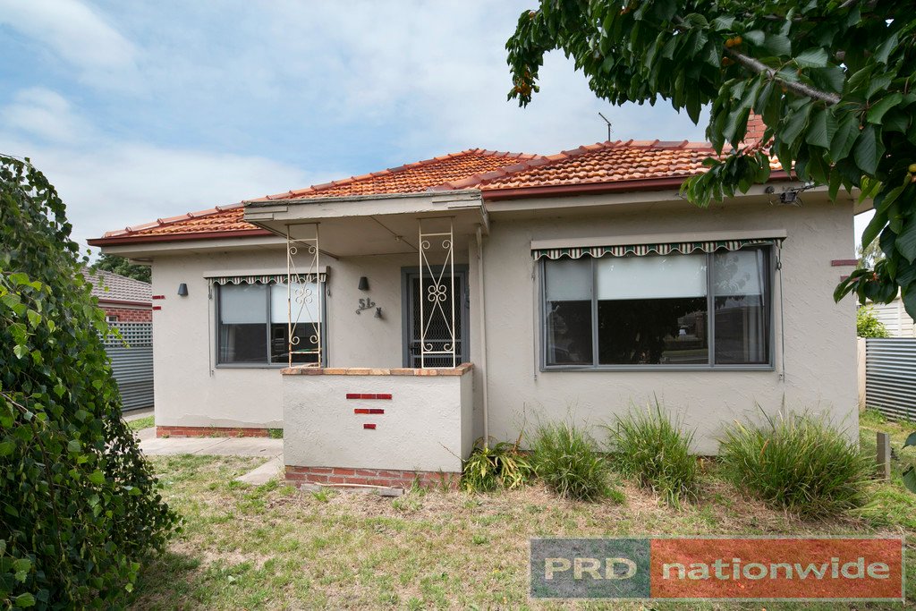 51 Beverin Street SEBASTOPOL 11