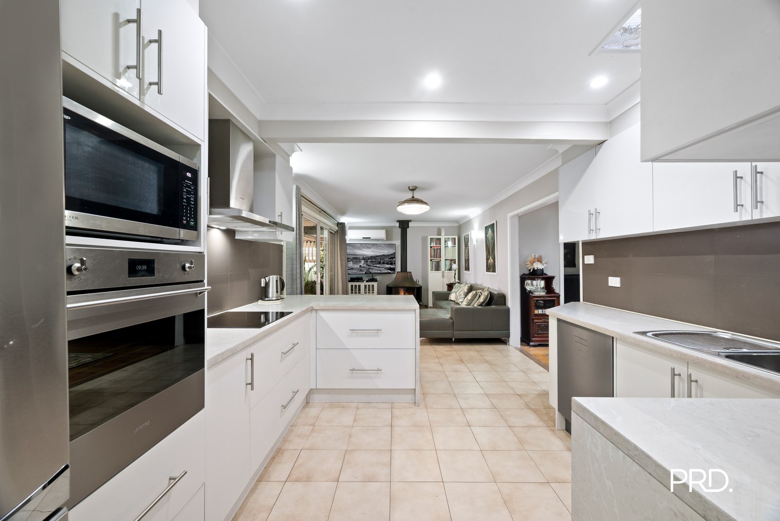 51 Bringelly Road KINGSWOOD 8