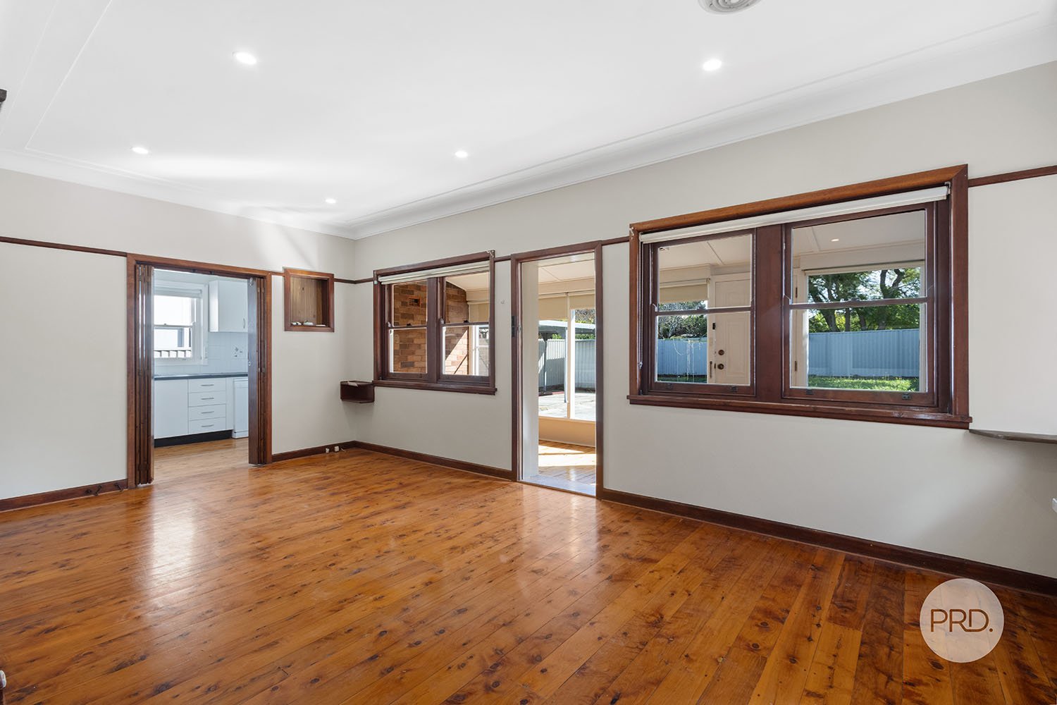 51 Canonbury Grove BEXLEY NORTH 2