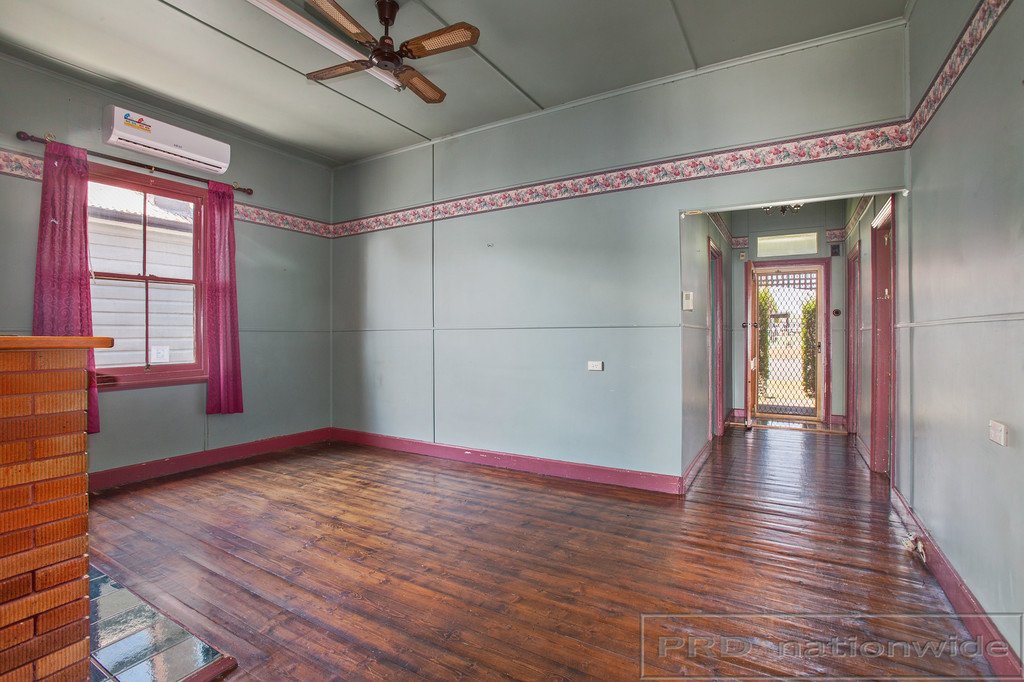 51 Capp St  TELARAH 8