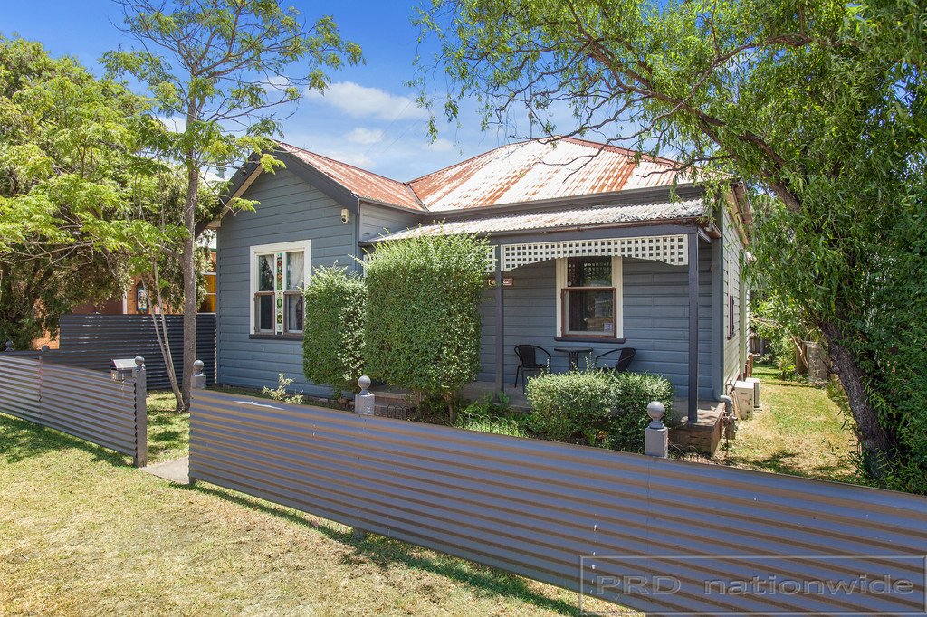 51 Capp St  TELARAH 23
