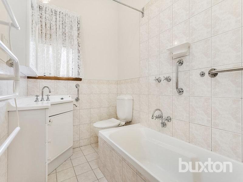 Gallery: 51 Castlewood Street