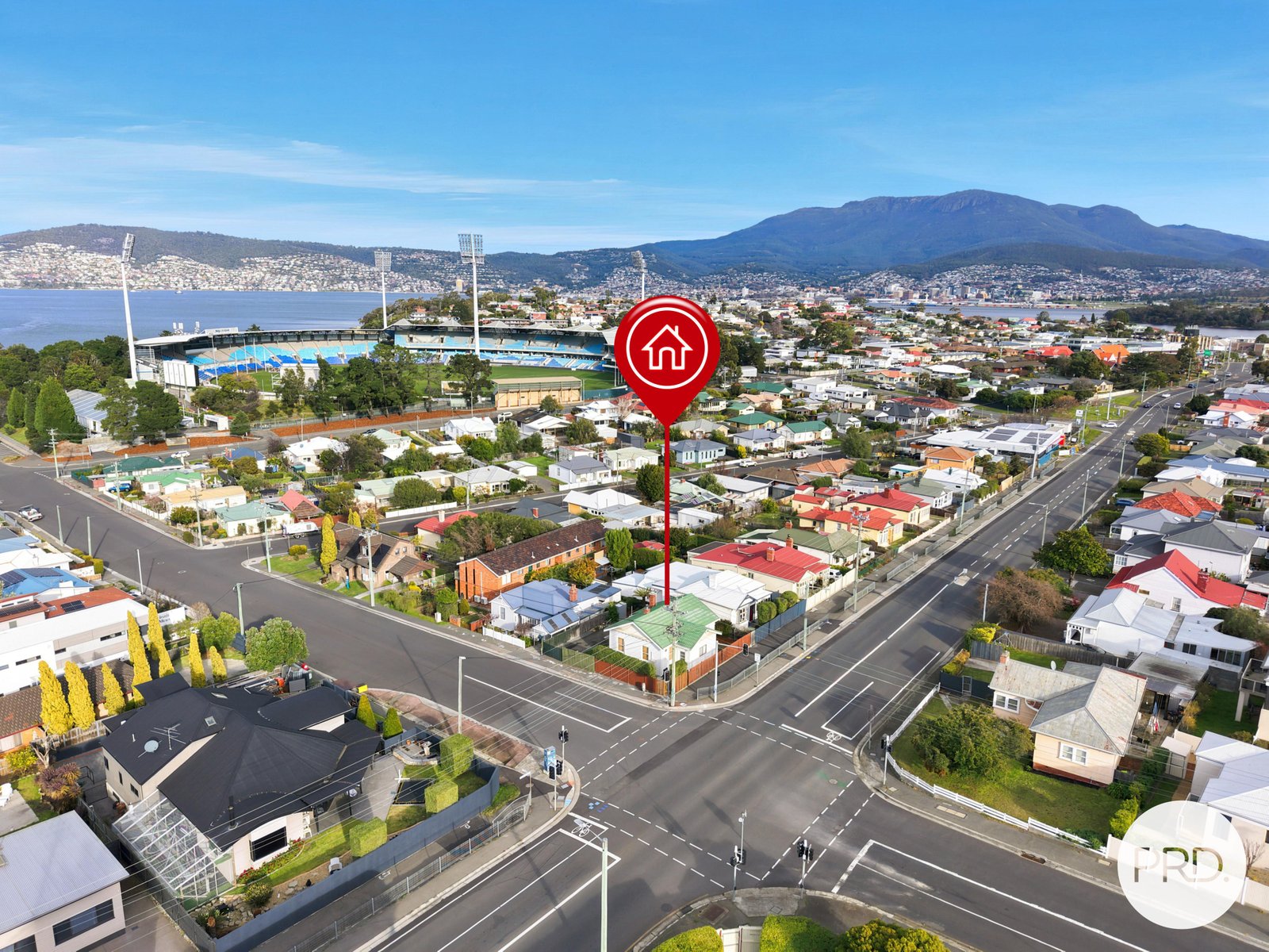 51 Clarence Street BELLERIVE 2