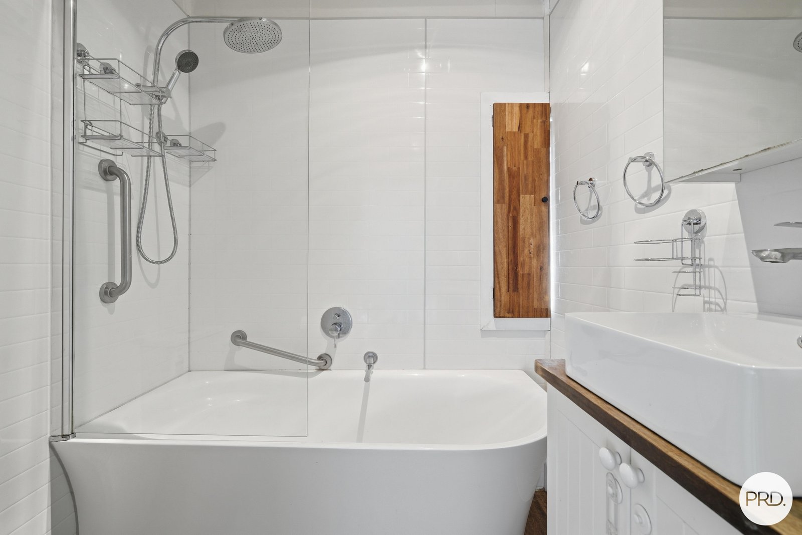 51 Clarence Street BELLERIVE 15