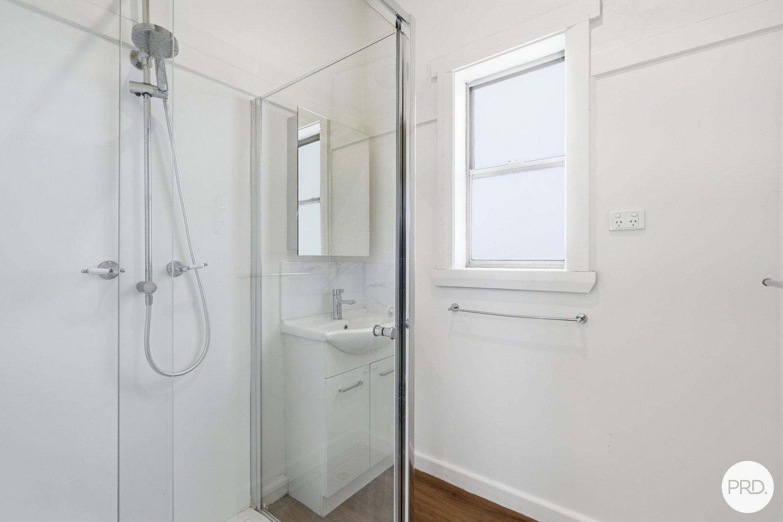 51 Clarence Street BELLERIVE 17