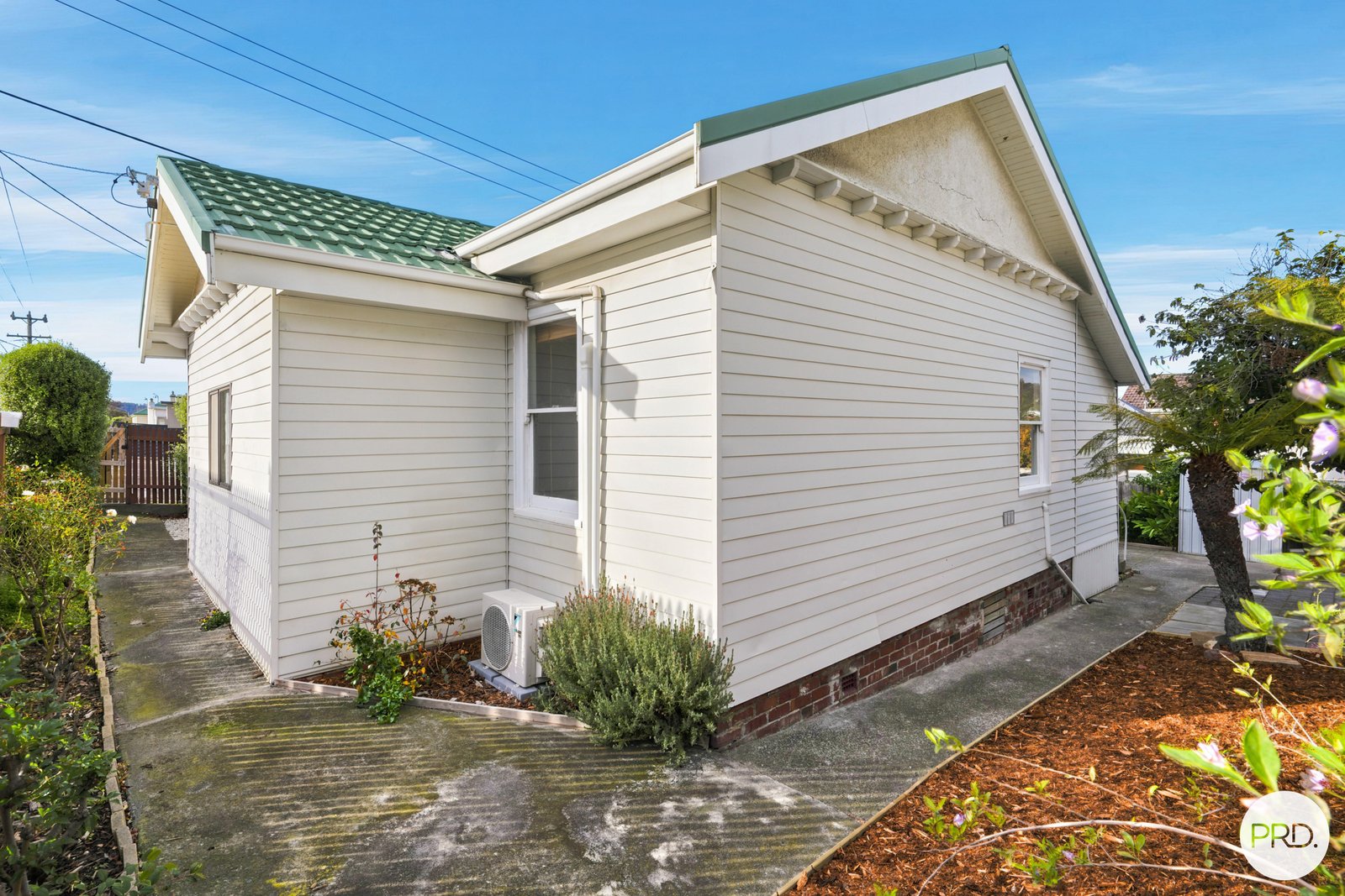 51 Clarence Street BELLERIVE 19