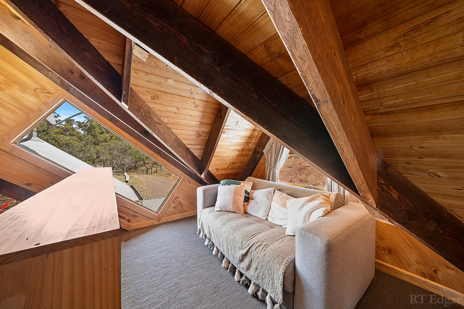 Real Estate and Property in 51 Cobungra Road, Cobungra, VIC