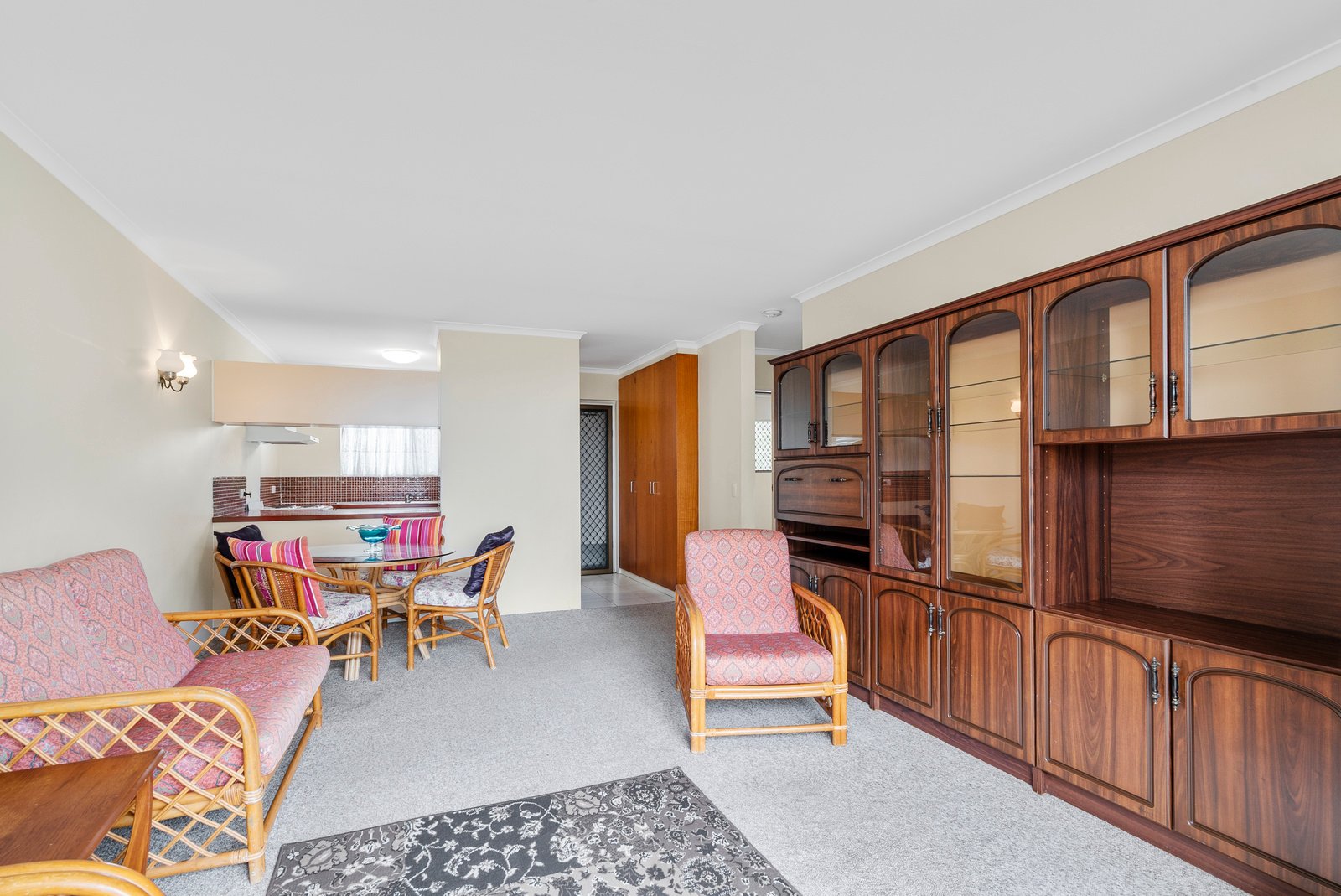 5/1 Coolangatta Road COOLANGATTA 4