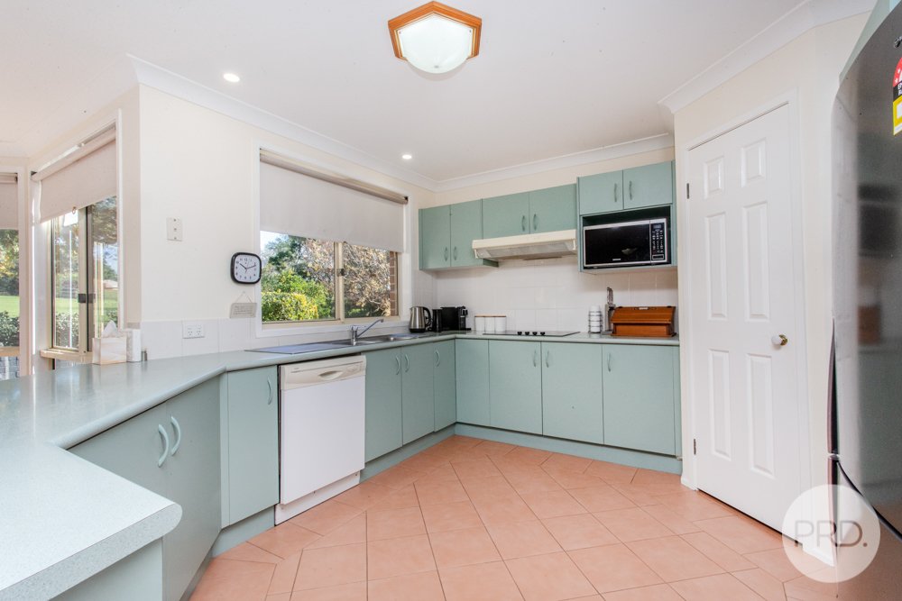 51 Davenport Dr  Wallacia 32