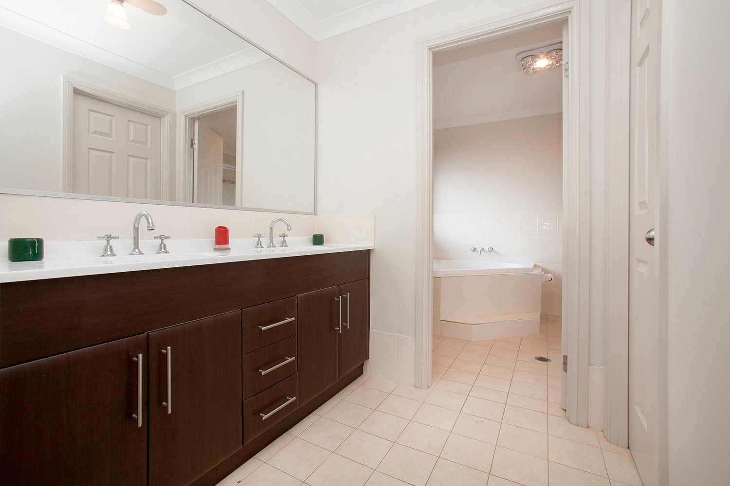 51 Dunmore Road LARGS 4