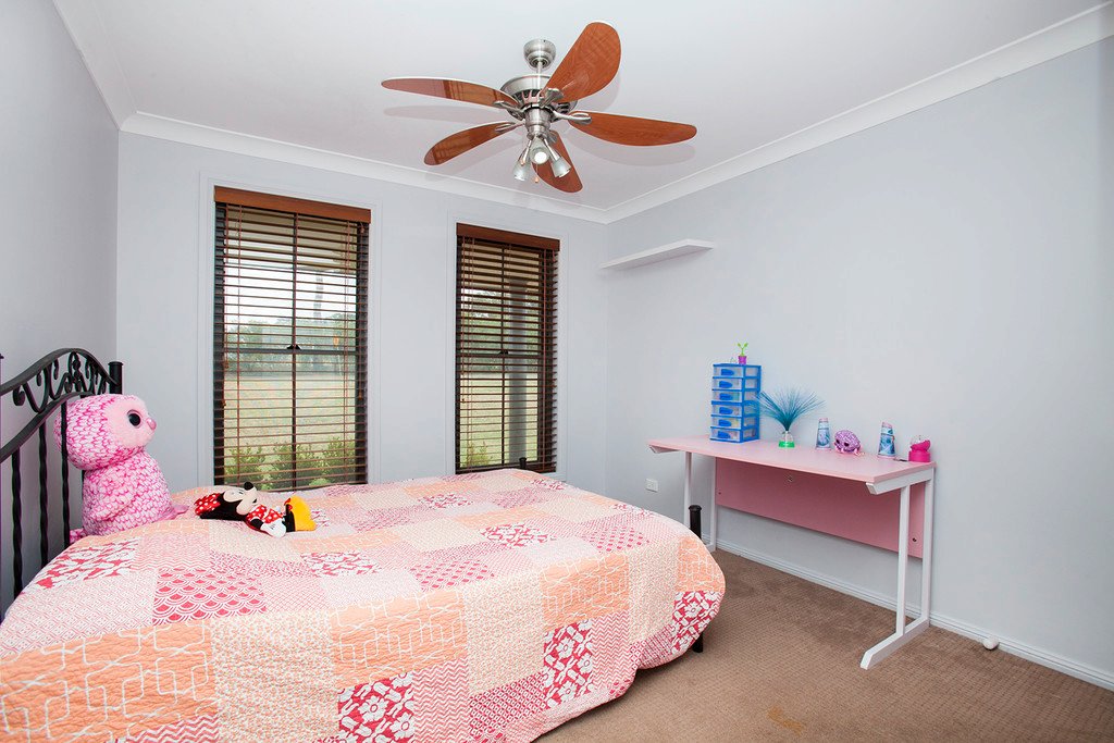 51 Dunmore Road LARGS 5