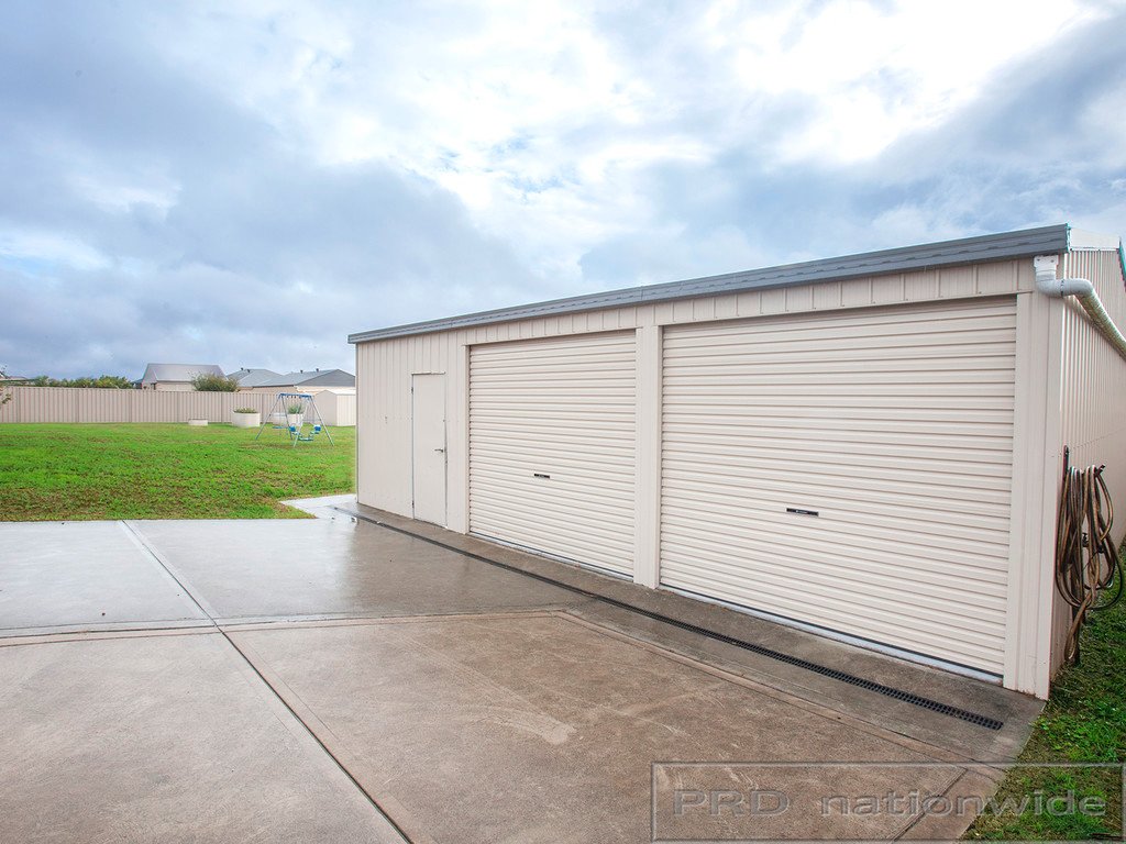 51 Dunmore Road LARGS 19