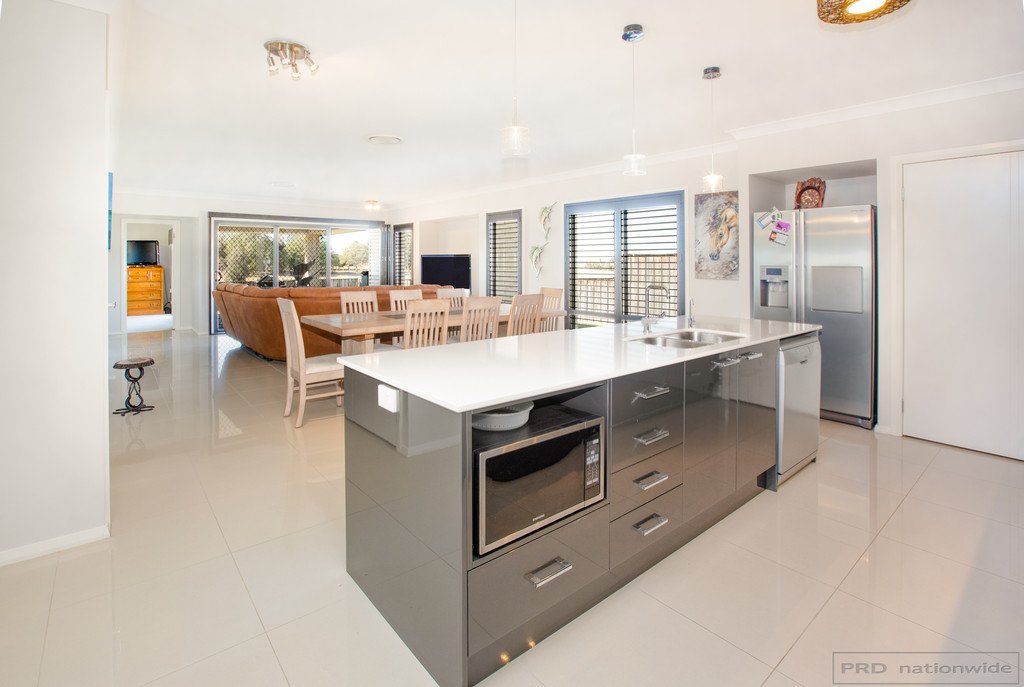 51 Dunnart Street ABERGLASSLYN 2