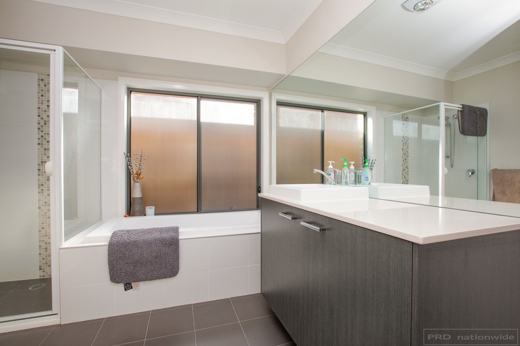 51 Dunnart Street ABERGLASSLYN 14