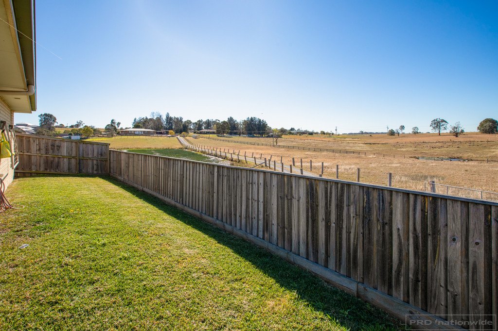 51 Dunnart Street ABERGLASSLYN 23