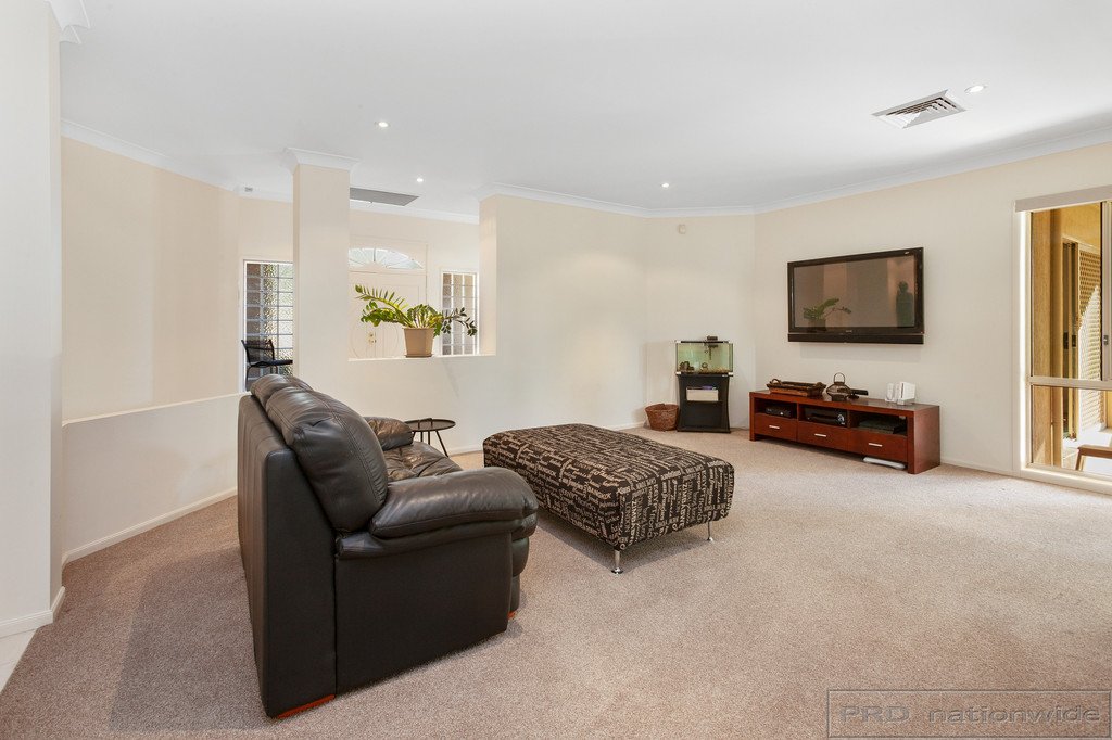 51 Edwards Avenue THORNTON 14