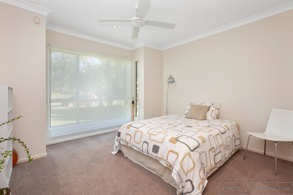 51 Edwards Avenue THORNTON 22