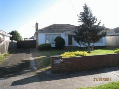 Gallery: 51 Embankment Grove