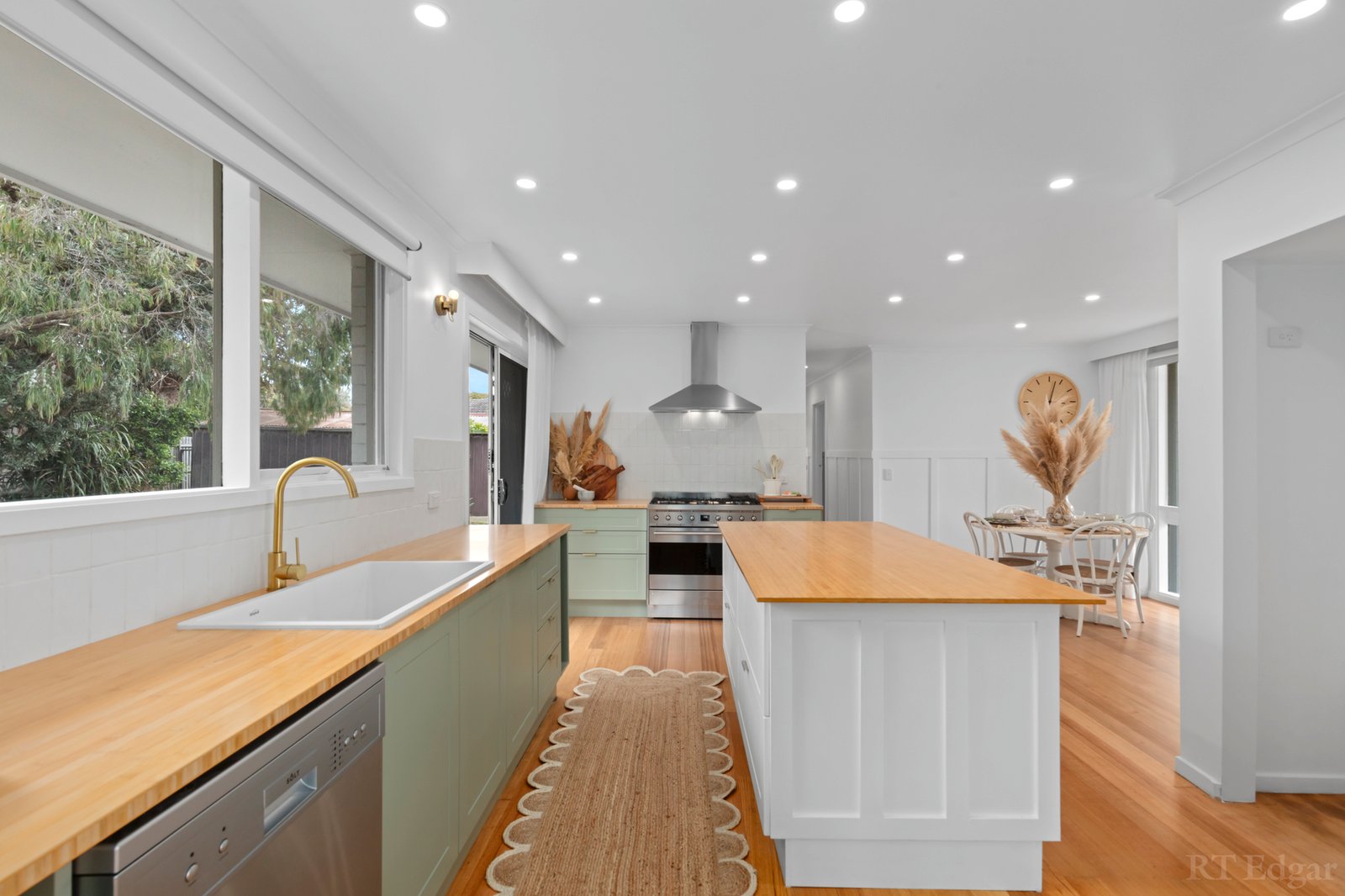 Real Estate and Property in 51 Endeavour Drive, Ocean Grove, VIC