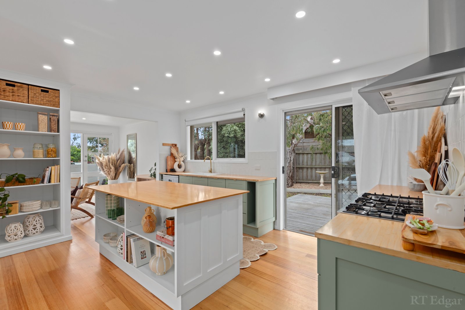 Real Estate and Property in 51 Endeavour Drive, Ocean Grove, VIC