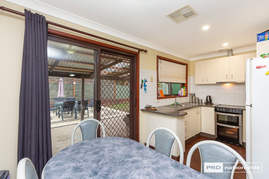 51 Evans Street TAMWORTH 5