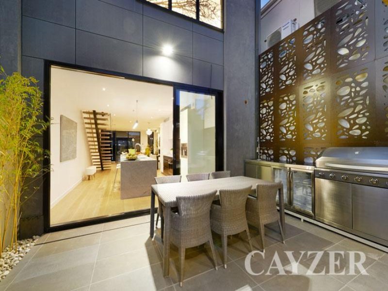 Gallery: 51 Farrell Street